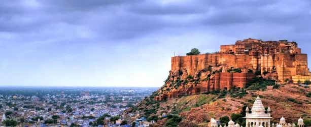 14 seater tempo traveller on rent in jaipur